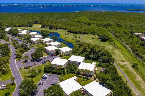 7 Vista Gardens Trail Vero Beach FL 32962