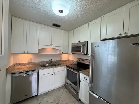 4 Vista Gardens Trail Vero Beach FL 32962