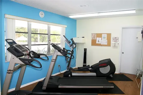 104 Royal Oak Drive Vero Beach FL 32962