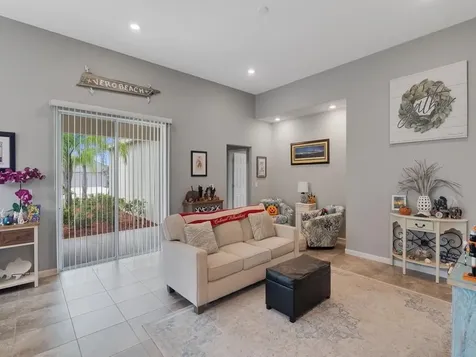 1490 Carriage Court Vero Beach FL 32966