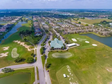 1490 Carriage Court Vero Beach FL 32966