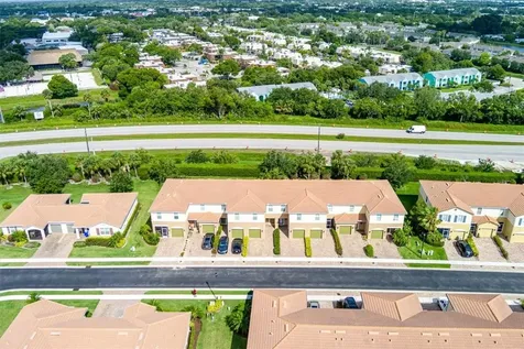 1069 Normandie Way Vero Beach FL 32960