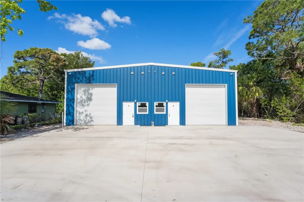 2933 Harson Way Fort Pierce FL 34946