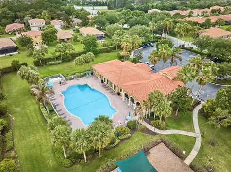 5523 49th Avenue Vero Beach FL 32967