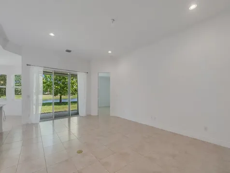 6087 Scott Story Way Vero Beach FL 32967