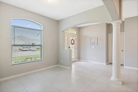 63 52nd Square Vero Beach FL 32968