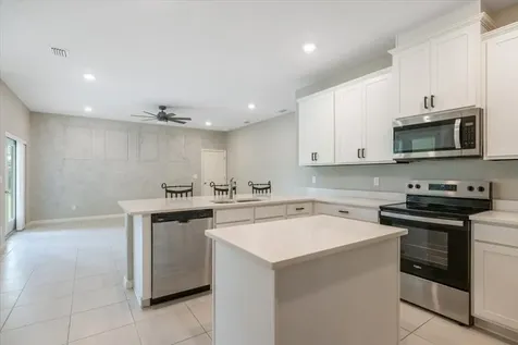 63 52nd Square Vero Beach FL 32968