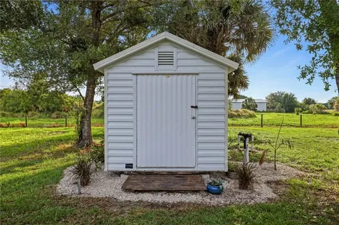 5250 21st Street SW Vero Beach FL 32968