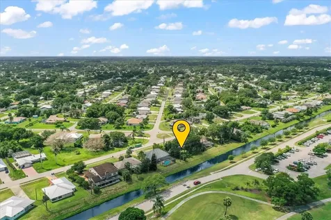 286 Main Street Sebastian FL 32958