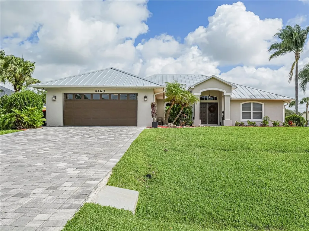 4460 12th Manor SW Vero Beach FL 32968