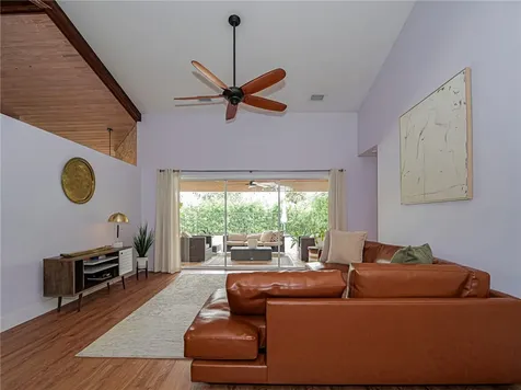 4460 12th Manor SW Vero Beach FL 32968