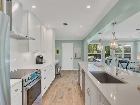 706 Iris Lane Vero Beach FL 32963