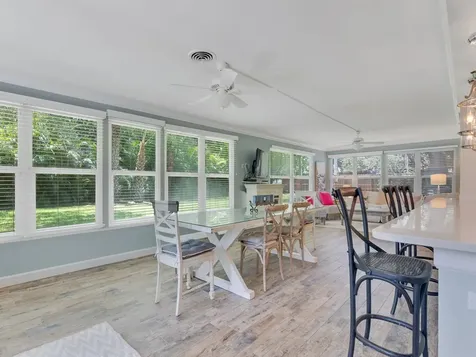 706 Iris Lane Vero Beach FL 32963