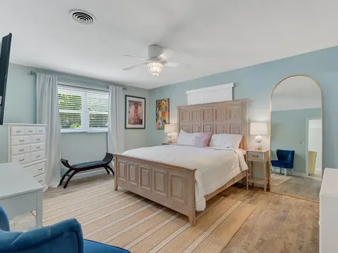 706 Iris Lane Vero Beach FL 32963