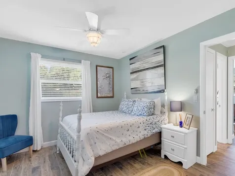 706 Iris Lane Vero Beach FL 32963