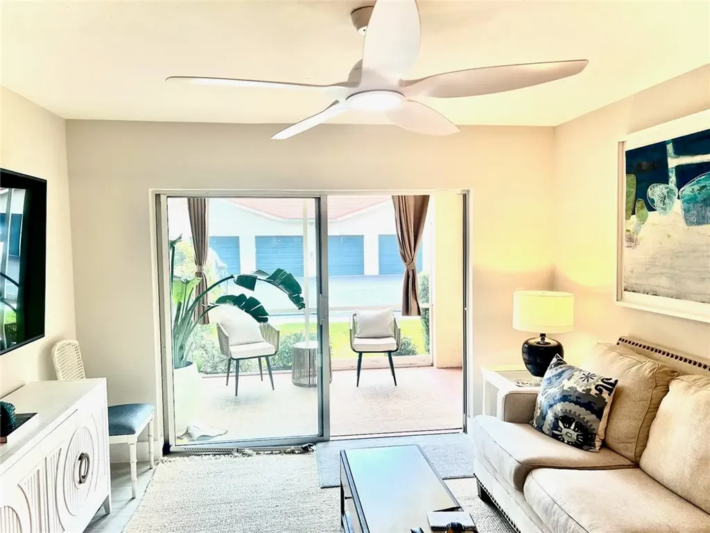 1550 S 42nd Circle Vero Beach FL 32967