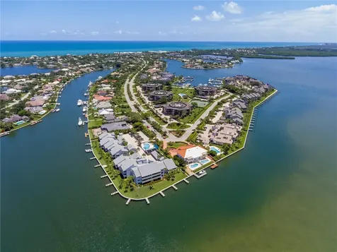 1880 Bay Road Vero Beach FL 32963