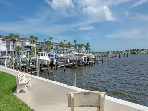 1880 Bay Road Vero Beach FL 32963
