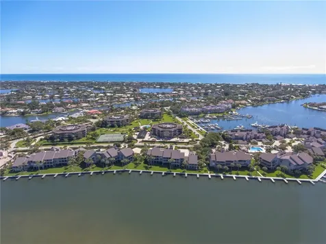 1880 Bay Road Vero Beach FL 32963