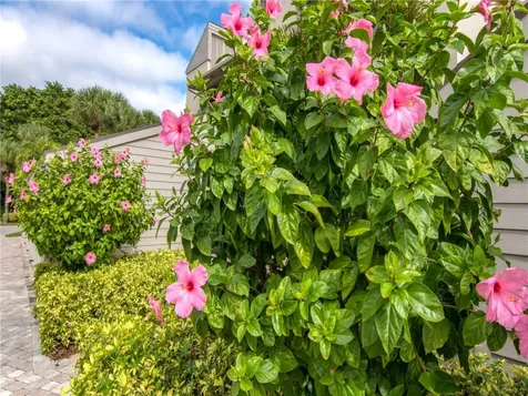 1880 Bay Road Vero Beach FL 32963