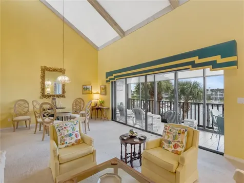 1880 Bay Road Vero Beach FL 32963
