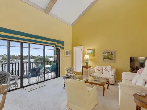 1880 Bay Road Vero Beach FL 32963