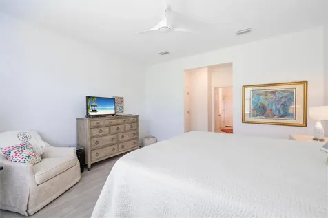5048 Monroe Circle Vero Beach FL 32967