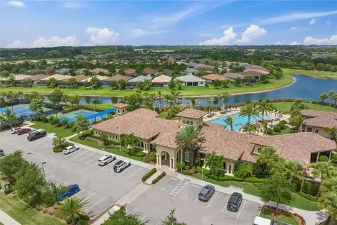 5048 Monroe Circle Vero Beach FL 32967