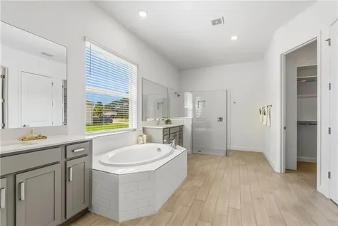 4820 Brookhaven Manor SW Vero Beach FL 32968