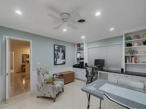 2301 Avalon Avenue Vero Beach FL 32960