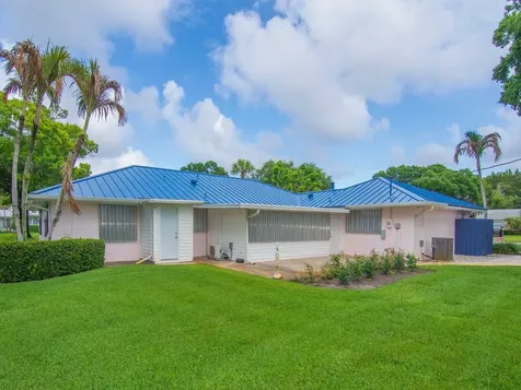 2301 Avalon Avenue Vero Beach FL 32960