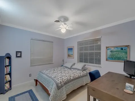 2301 Avalon Avenue Vero Beach FL 32960