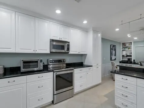 2301 Avalon Avenue Vero Beach FL 32960