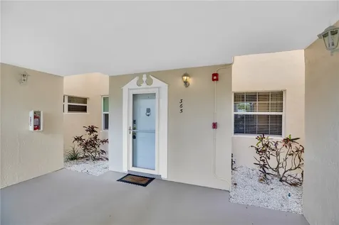365 N Grove Isle Circle Vero Beach FL 32962