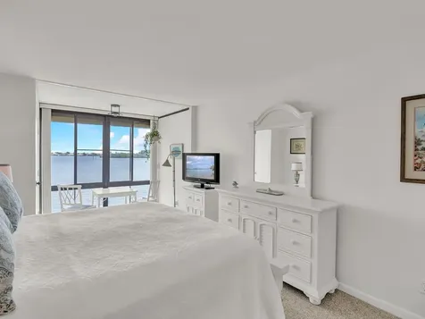 1840 Tarpon Lane Vero Beach FL 32960