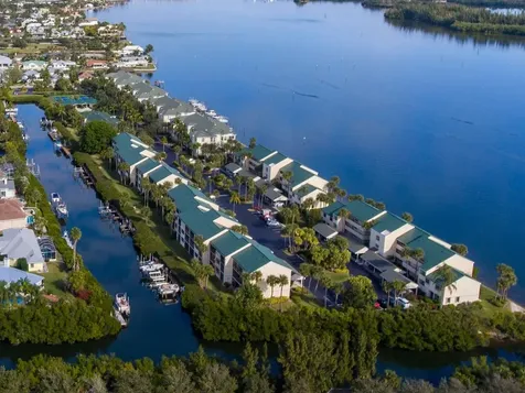 1840 Tarpon Lane Vero Beach FL 32960