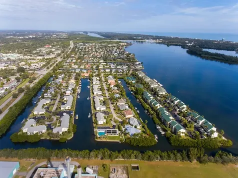 1840 Tarpon Lane Vero Beach FL 32960