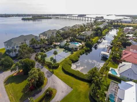 1840 Tarpon Lane Vero Beach FL 32960