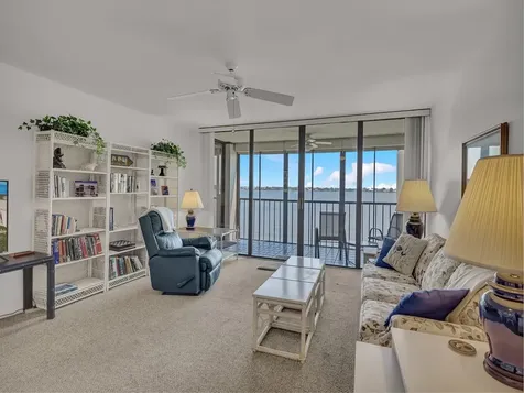 1840 Tarpon Lane Vero Beach FL 32960