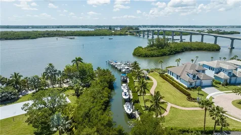 9371 Orchid Cove Circle Vero Beach FL 32963