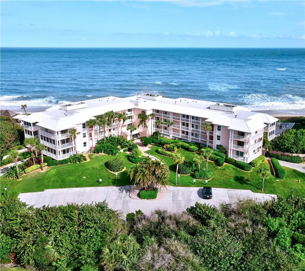 8830 S Sea Oaks Way Vero Beach FL 32963