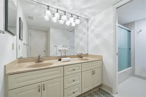 8830 S Sea Oaks Way Vero Beach FL 32963