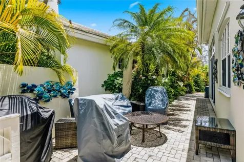 8738 Lakeside Boulevard Vero Beach FL 32963