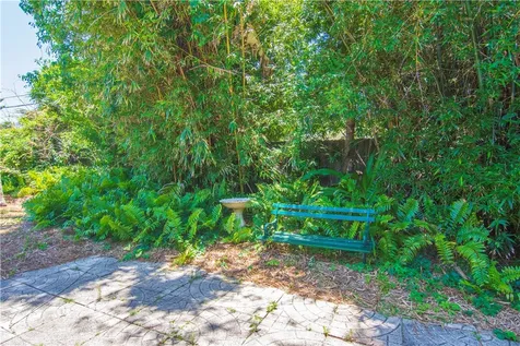 475 19th Place Vero Beach FL 32960