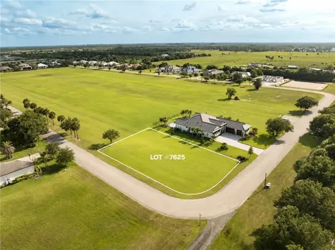 7625 N Polo Grounds Lane Vero Beach FL 32966