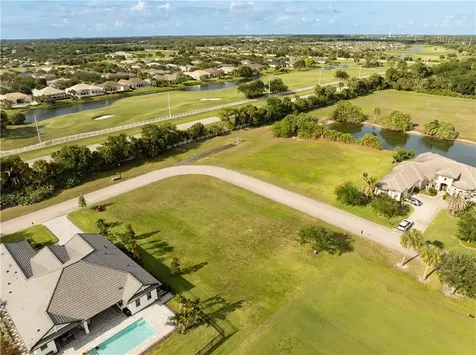 7625 N Polo Grounds Lane Vero Beach FL 32966