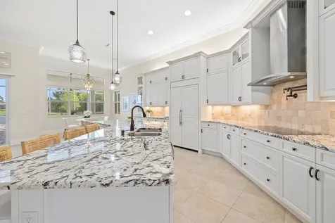 4440 Jacqueline Manor SW Vero Beach FL 32968