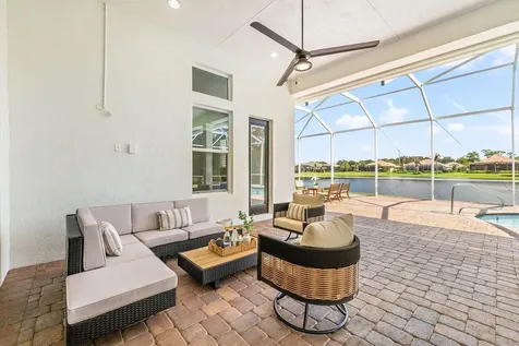 4440 Jacqueline Manor SW Vero Beach FL 32968