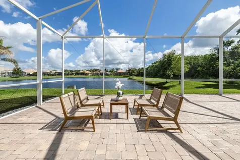4440 Jacqueline Manor SW Vero Beach FL 32968