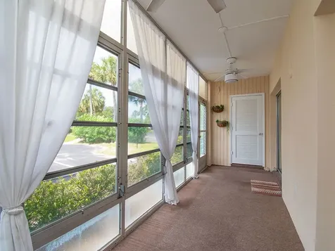28 Vista Gardens Trail Vero Beach FL 32962